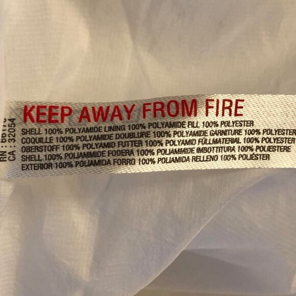 NWT FP MOVEMENT by FREE PEOPLE "In a Bubble" Oversize Puffer Vest Jacket White M - Picture 11 of 12